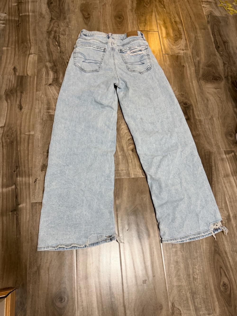 American Eagle Light Wash Distressed Wide Leg Jeans 000 Short - Picture 5 of 6